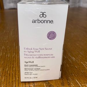 Arbonne AgeWell Cleanser